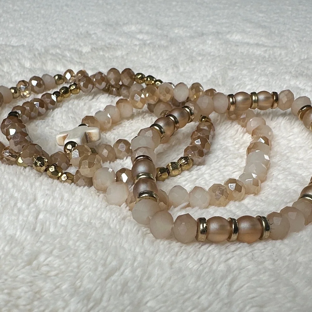 Beaded Bracelets Pretty Neutral Gold Mauve Pink Set of 4 with Cross Charm NWOT